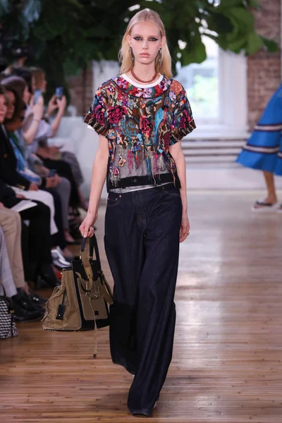 Look 54